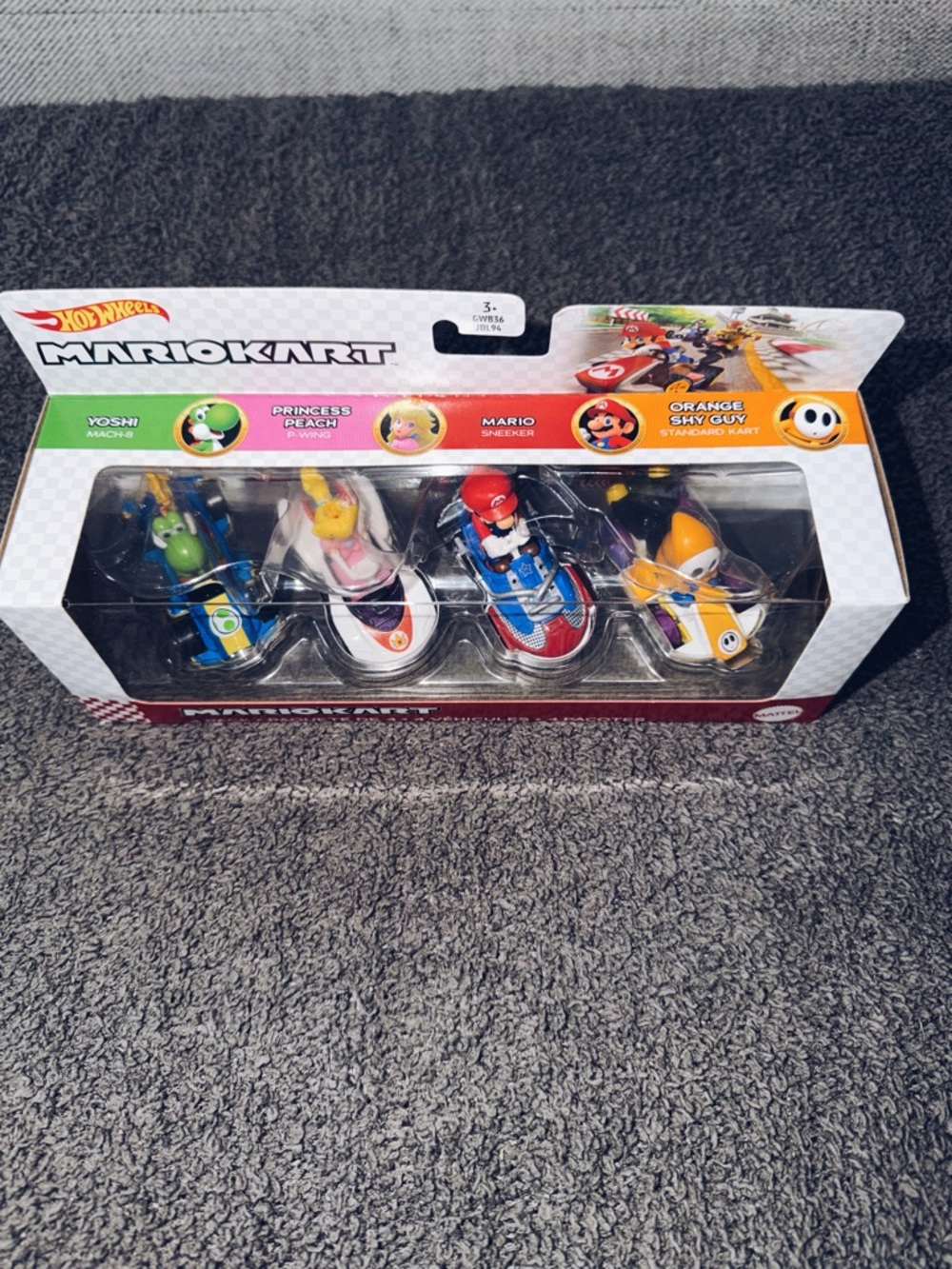 NWT: Mario Kart x Hot Wheels Die-Cast 4 Pack - Picture 2 of 2